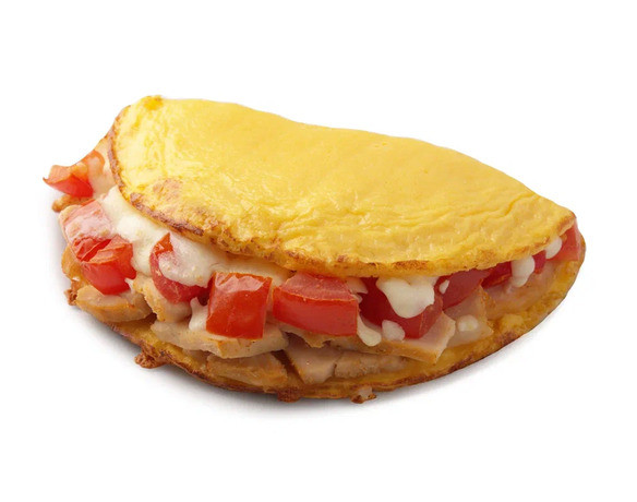 Омлет с курицей и томатами